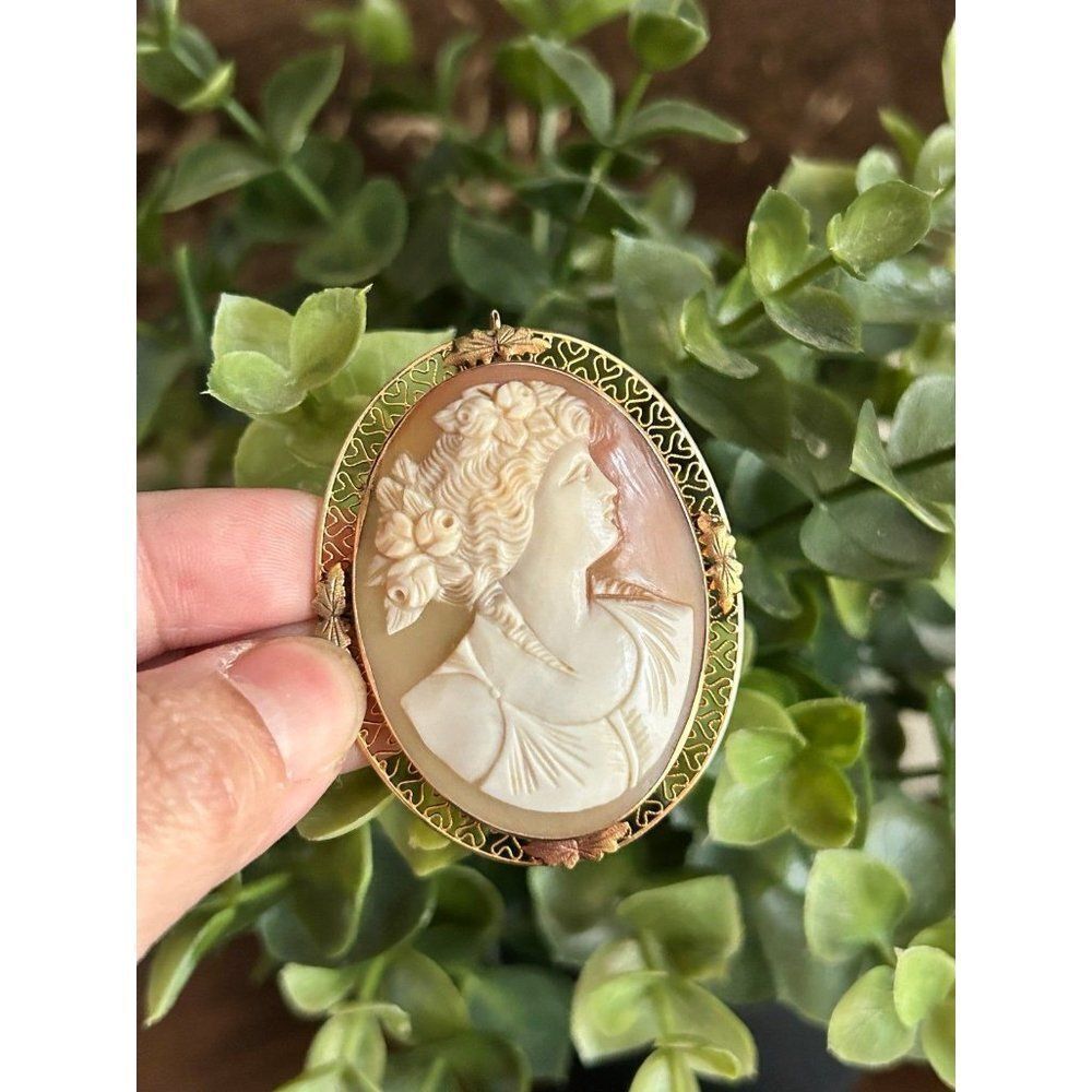 STUNNING, Solid 14 K GOLD Vintage, LARGE Cameo Pendant/Brooch - Picture 5 of 7